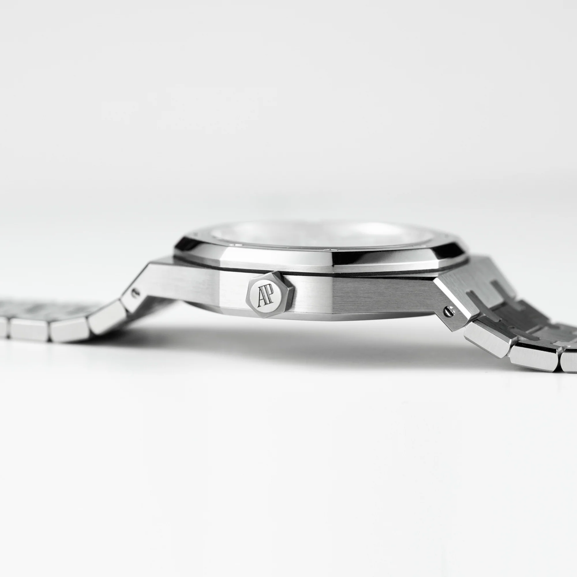 Royal Oak Skeleton, 15407ST - Image 5