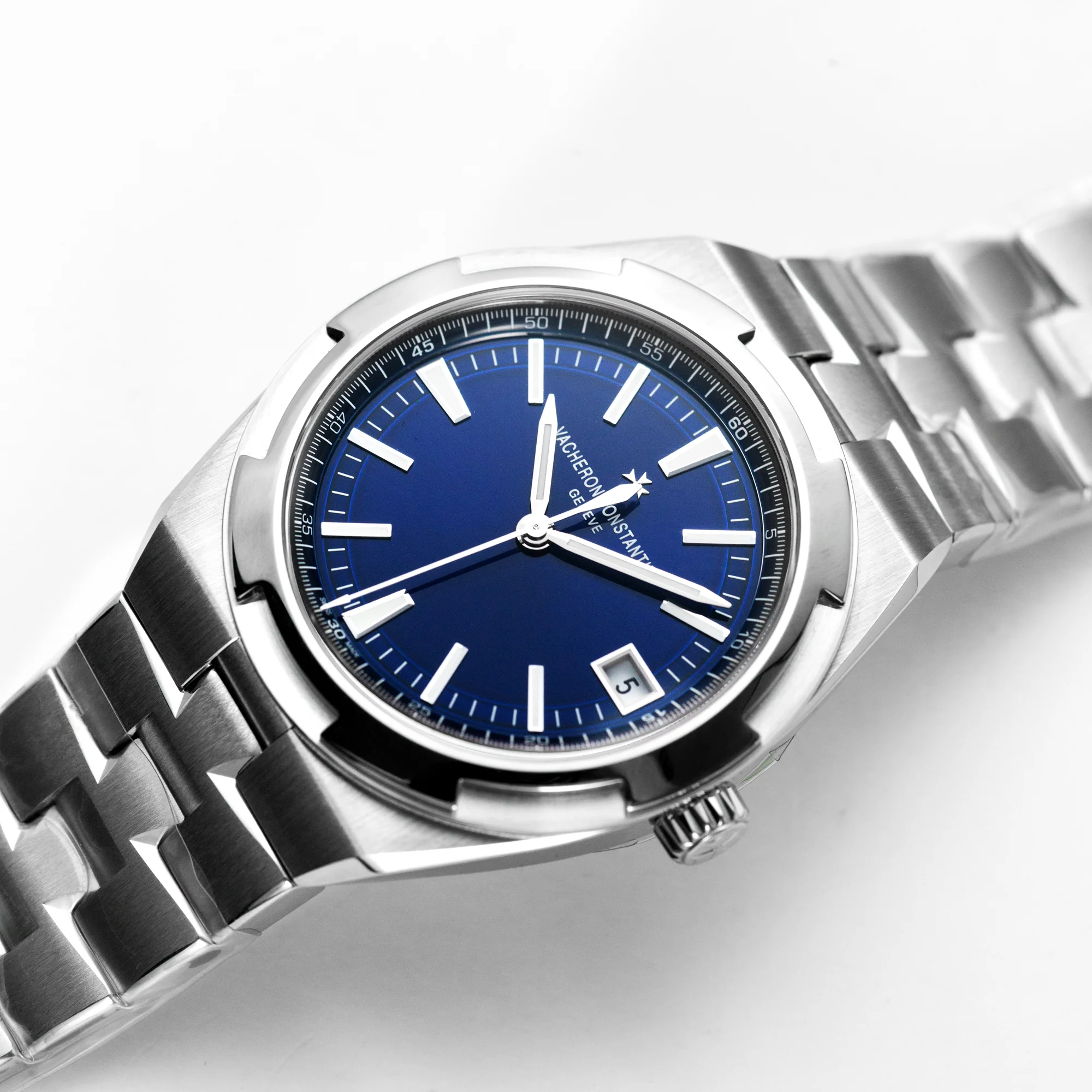 Overseas, 4500V - Image 3