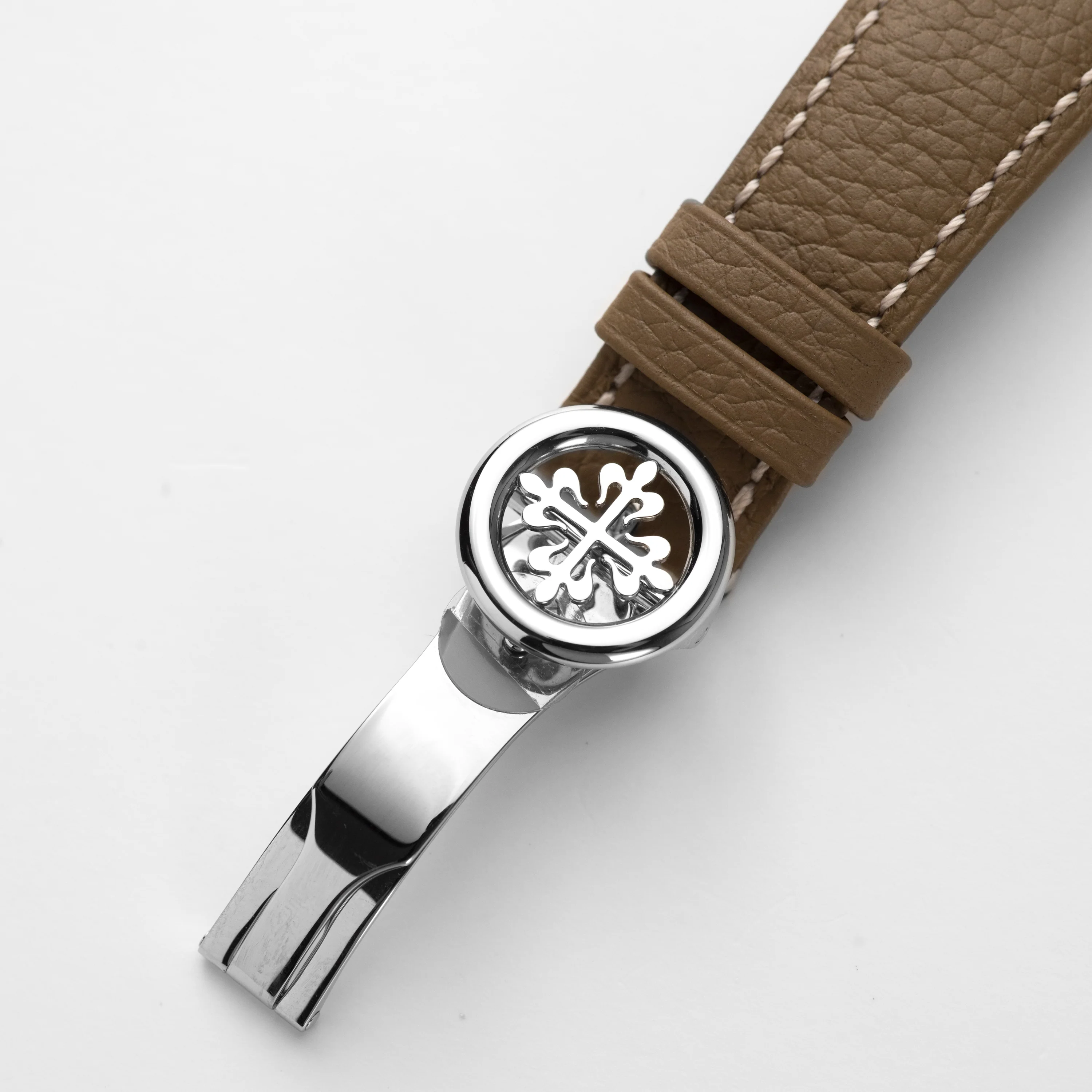 Complications, 5935A - Image 4