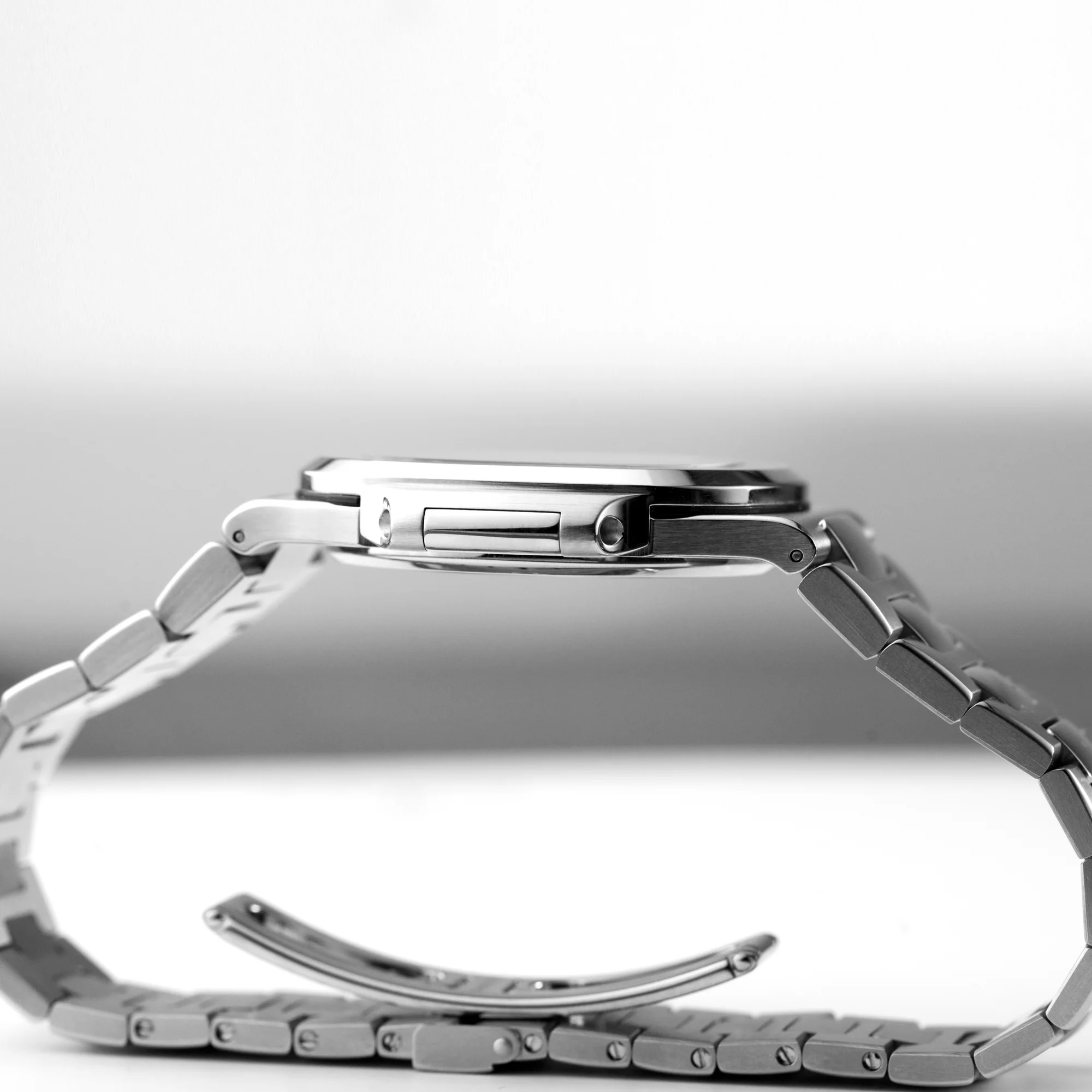 Nautilus, 5711/1A - Image 5