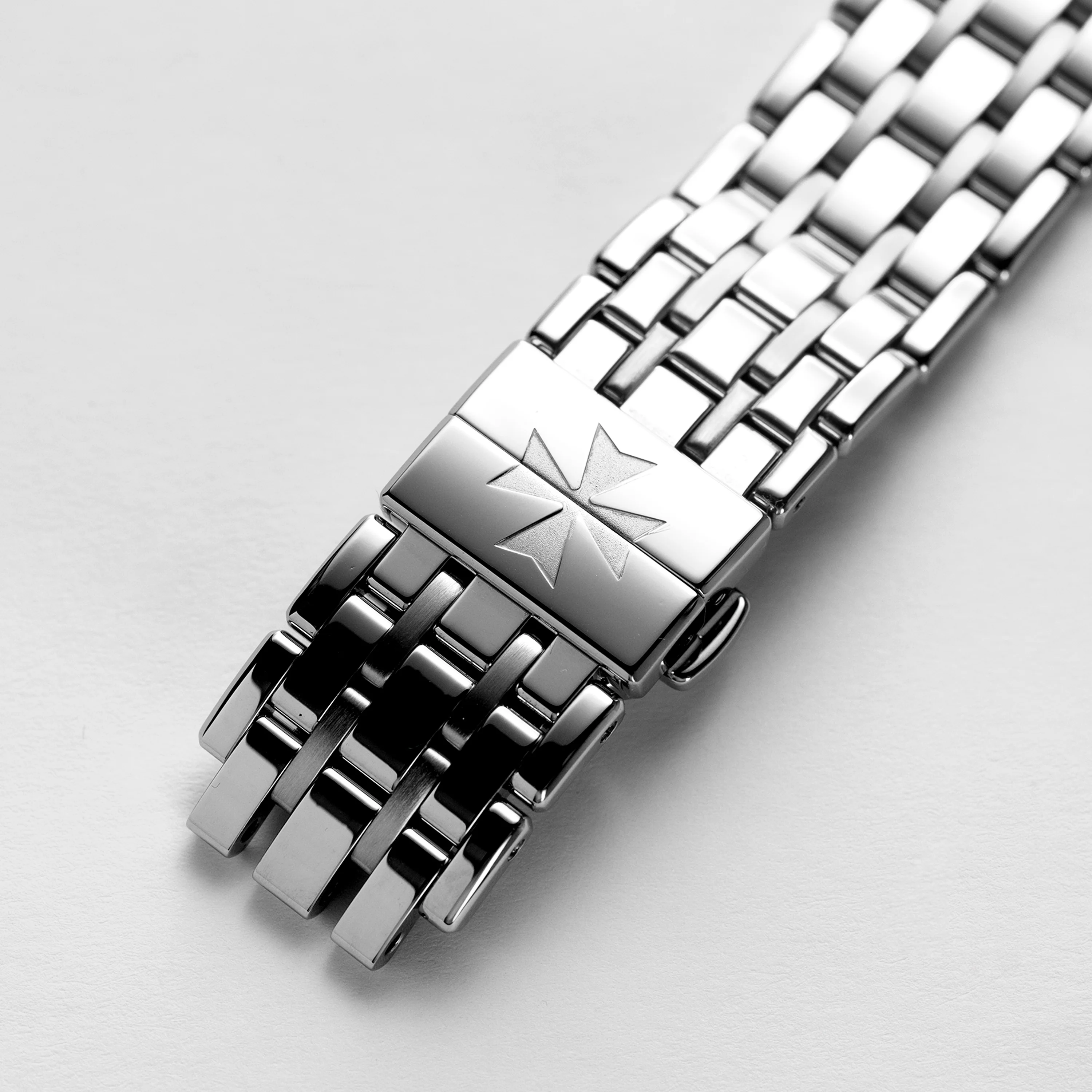 Fifty-Six, 4600E - Image 4