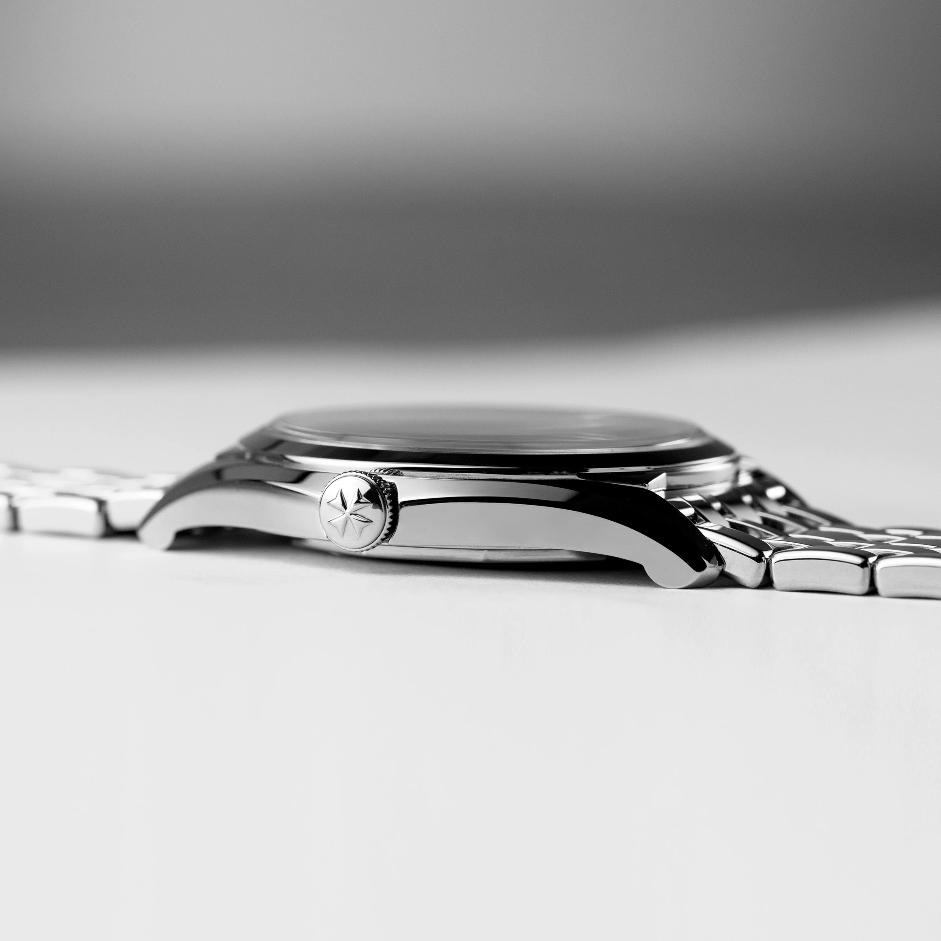 Fifty-Six, 4600E - Image 5