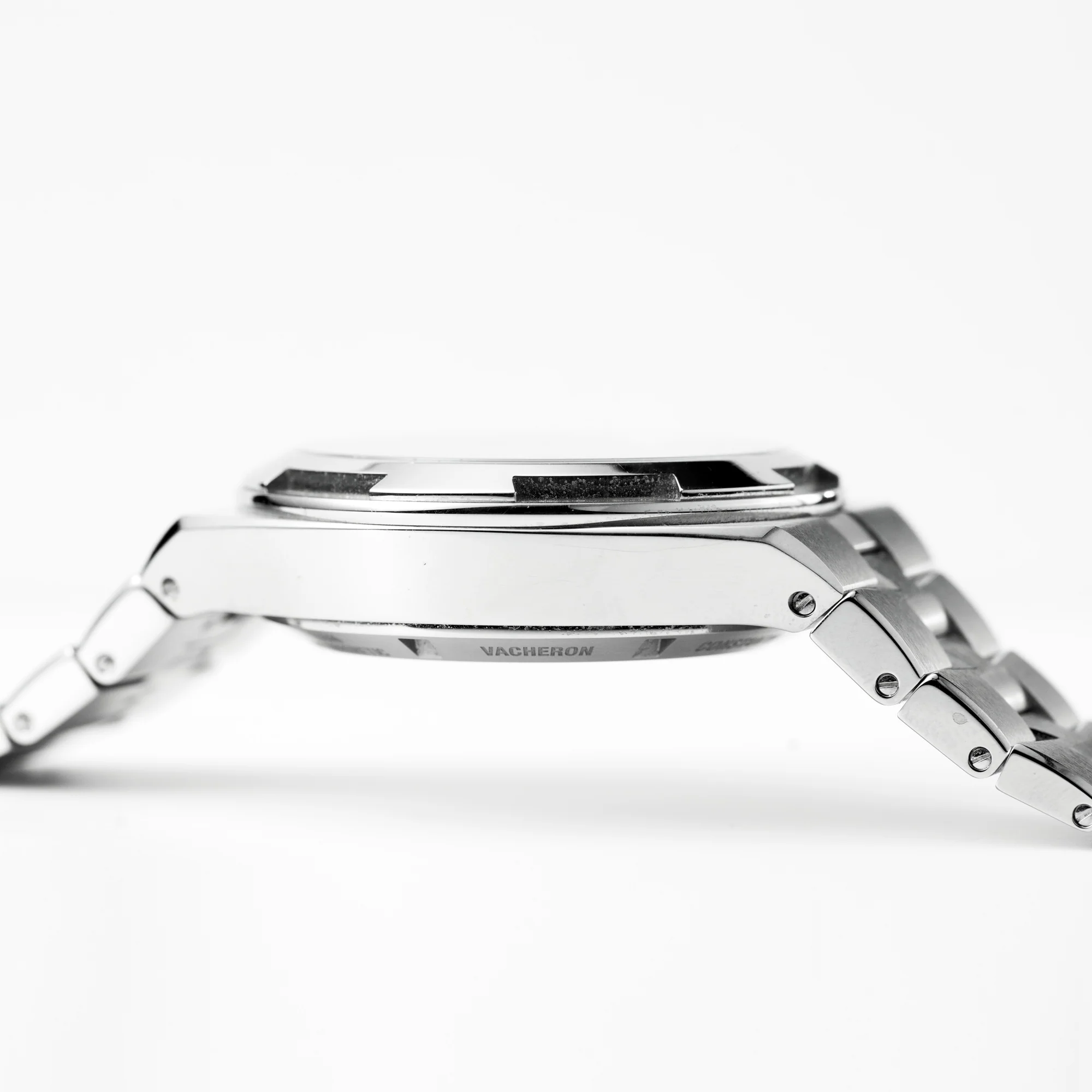 Overseas Chronograph, 5500V - Image 5